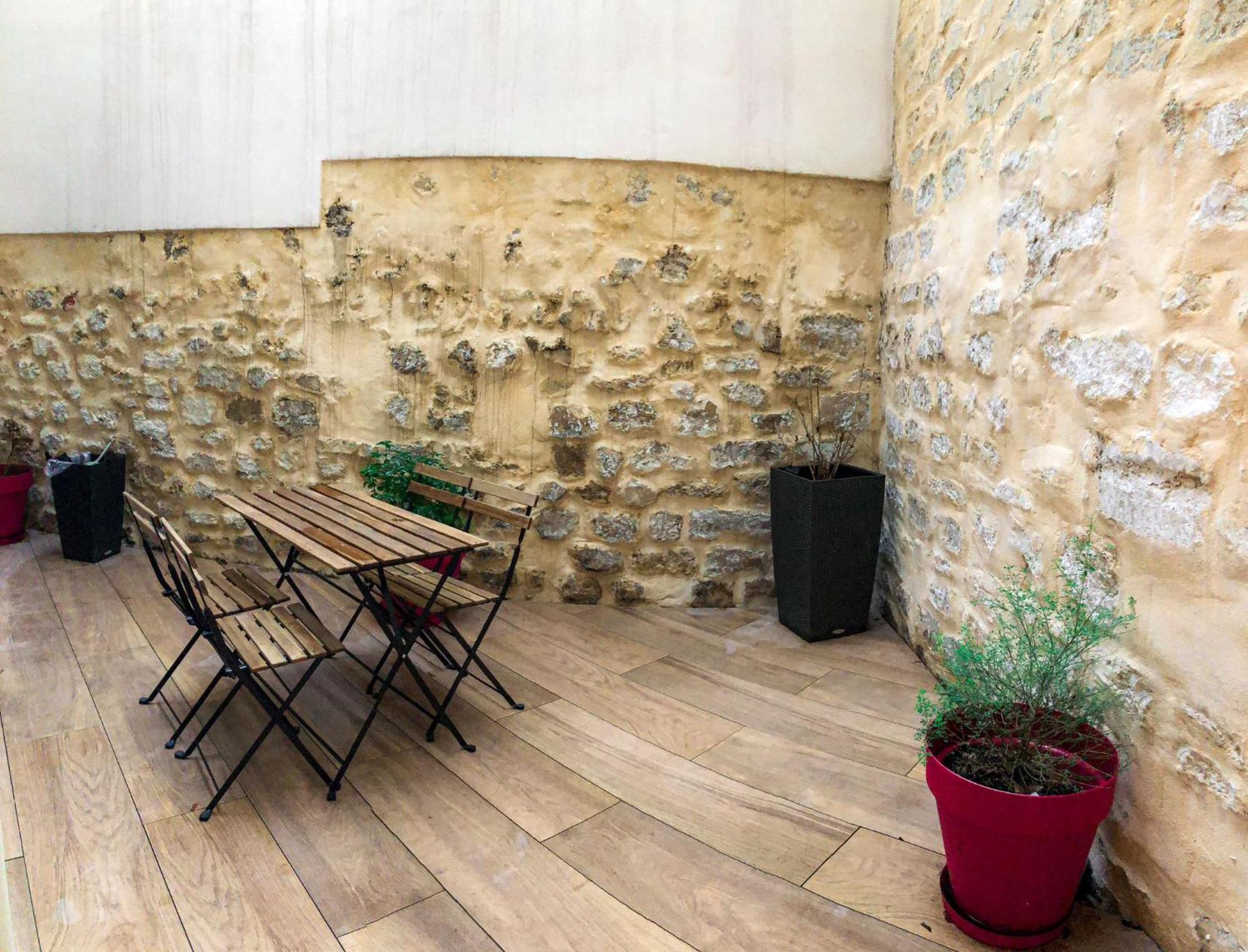 Charme Montmartre - Terrasse Privee Avec Vue Sur Le Sacre-Coeur - Parking Gratuit Daire Paris Dış mekan fotoğraf